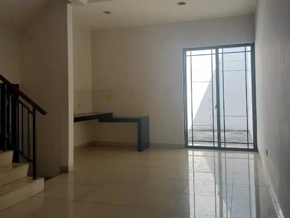 P FL Dijual Cepat Termurah Rumah 6x18 Green Lake City