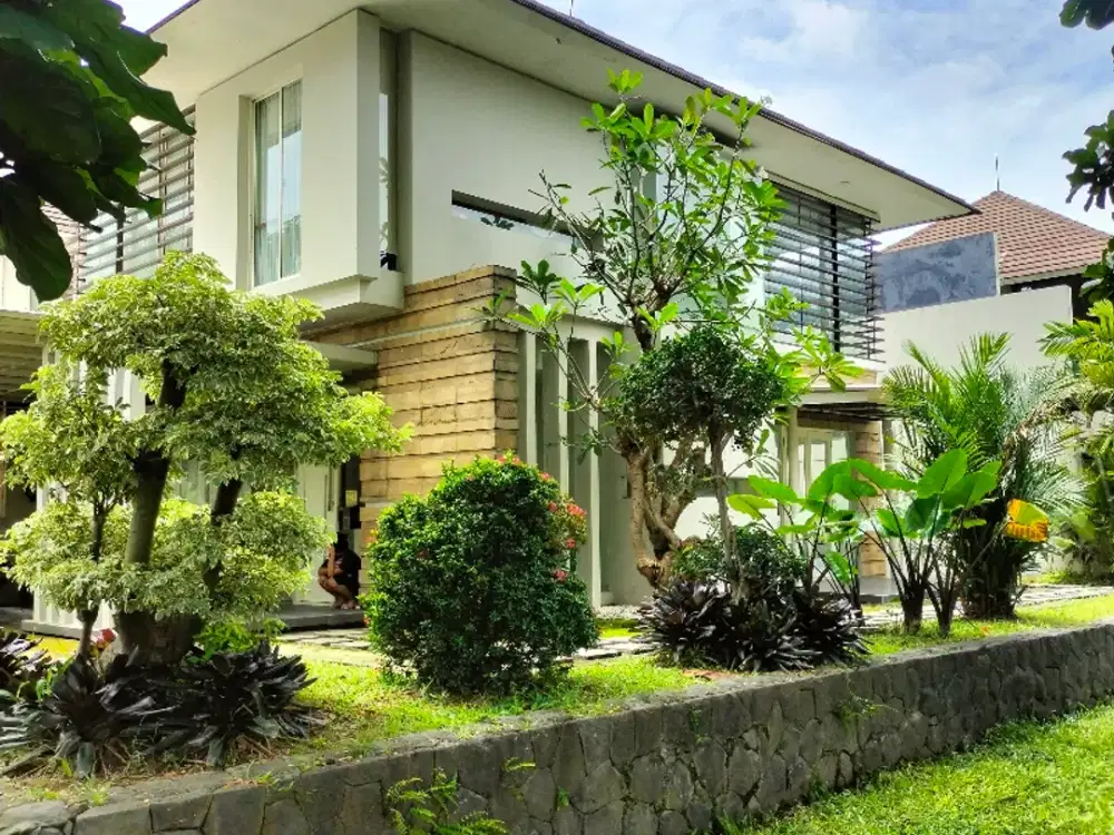 runah citraland dekat graha family pakuwon indah