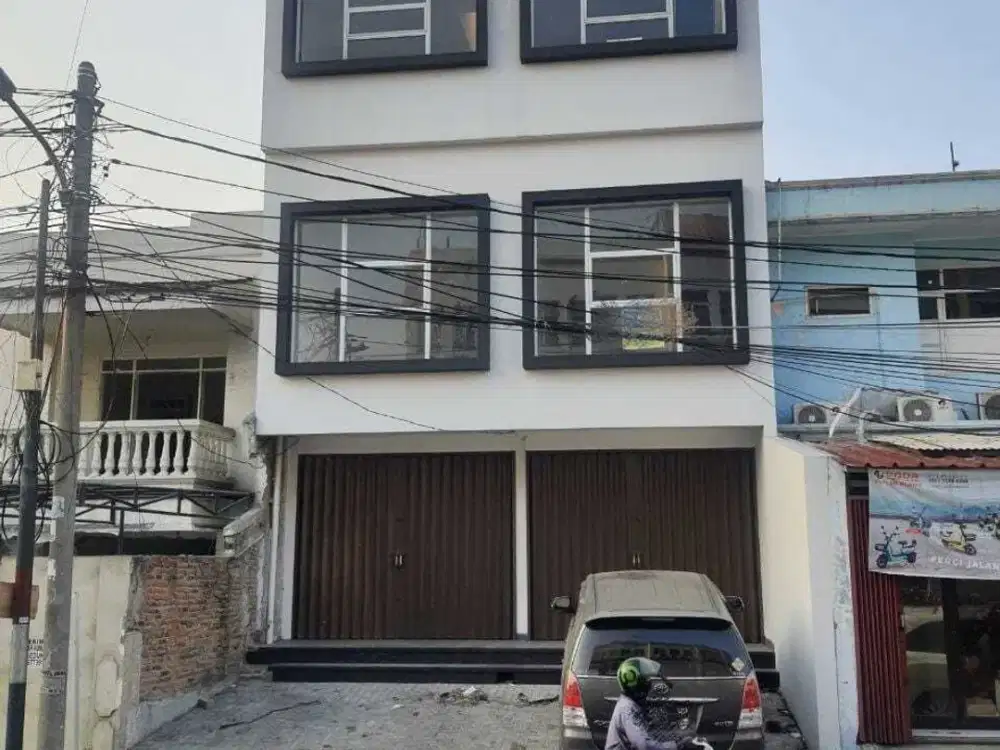 RUKO BARU TAMAN RATU JAKARTA BARAT ROW JALAN LEBAR