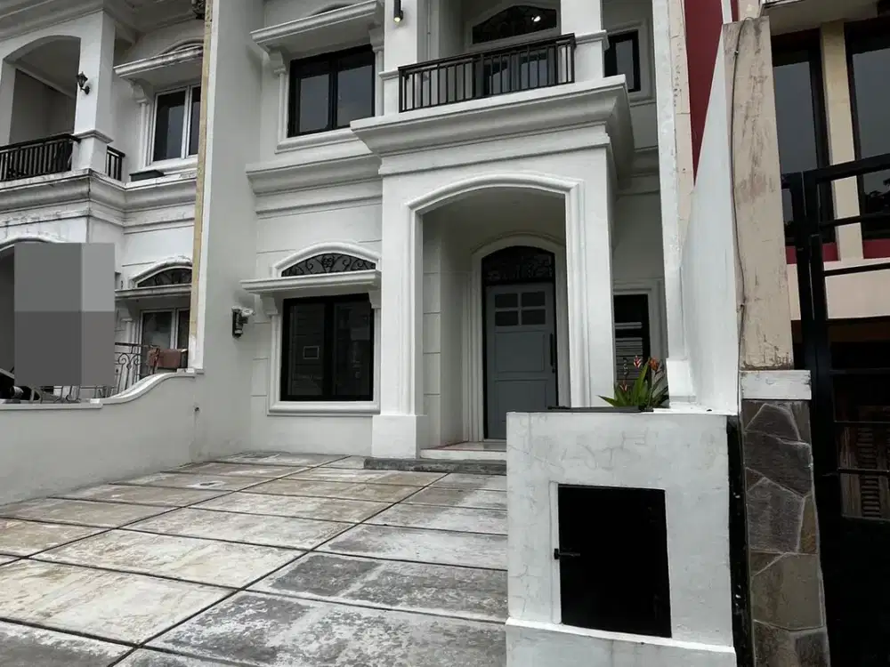 Di Jual Rumah Strategis Baru Renovasidi Citra Grand Cibubur