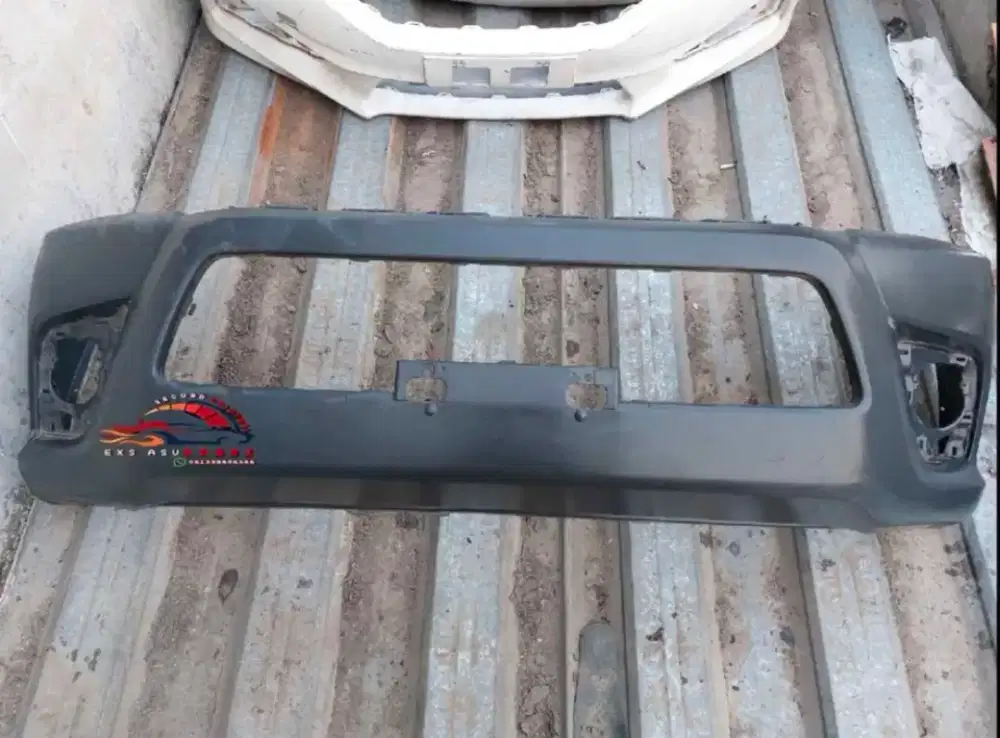 Bumper depan Toyota Hilux Revo 2016-2017