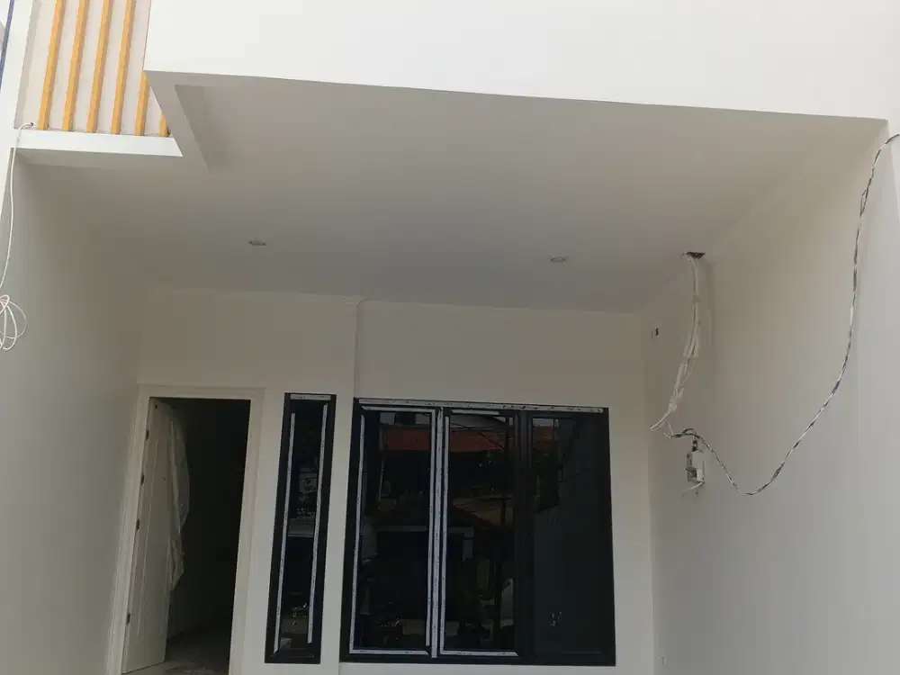 Dijual Rumah Baru Minimalis Modern 2Lt di Jatinegara Jakarta Timur