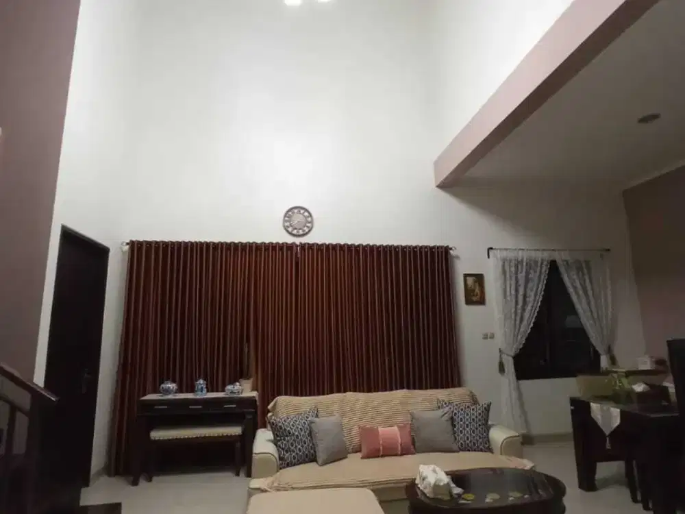 Jarang ada Rumah BSD Tanah 200 rapih kencana Loka