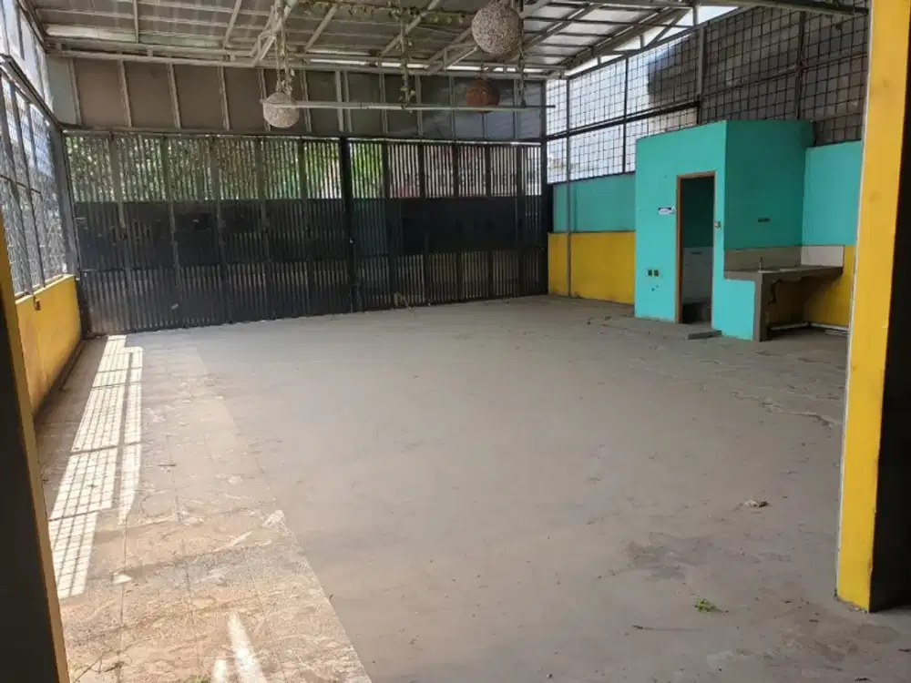 Jual Sewa Ruang Usaha cocok untuk Kantor di Jalan Peta Mainroad