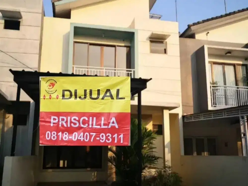 Dijual rumah 2lantai di Casa Harmoni BNR