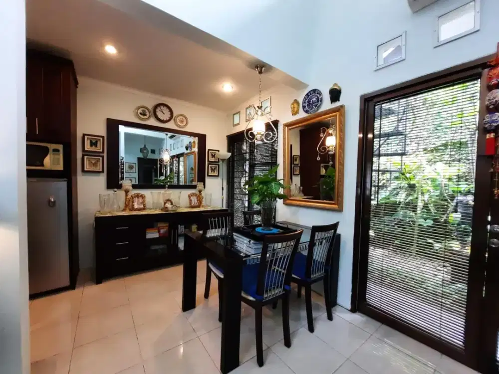 Dijual Cepat Rumah Full Furnish, Ada Ac di Bintaro Sektor 9
