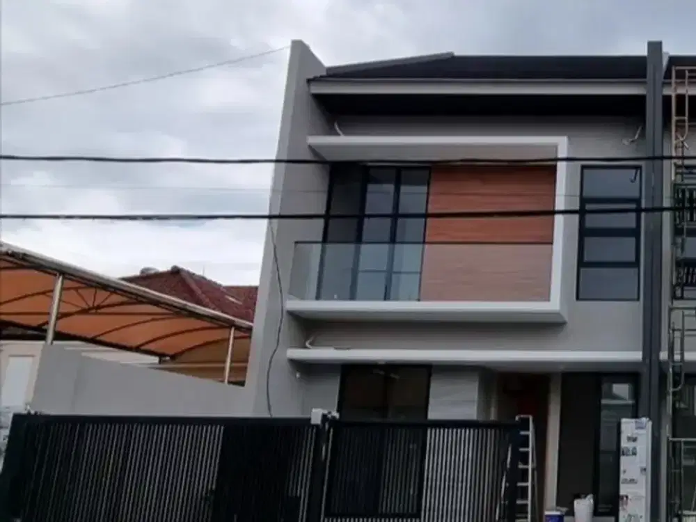 NEW GRESS 100% RUMAH 2 Lantai BERKUALITAS Baruk Utara Surabaya Timur