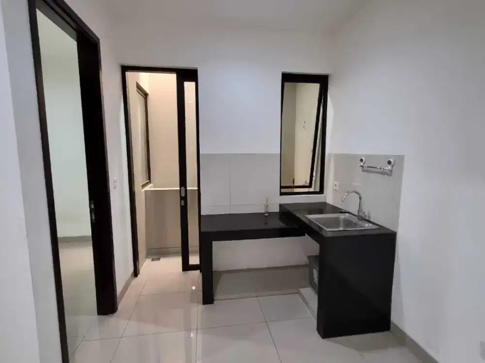 Disewakan Murah Rumah Green Royal Uk.50m2