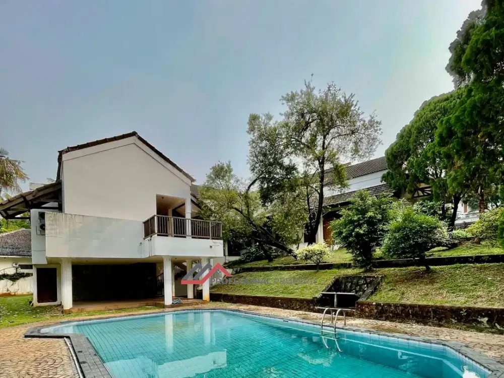 Dijual Rumah Asri Kolam Renang Di Kemang,Jakarta Selatan