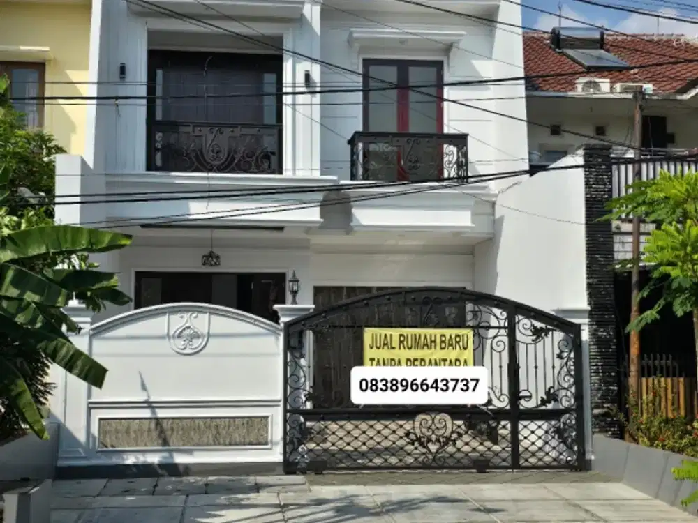 Rumah Baru Mewah Di Komplek Pondok Bambu