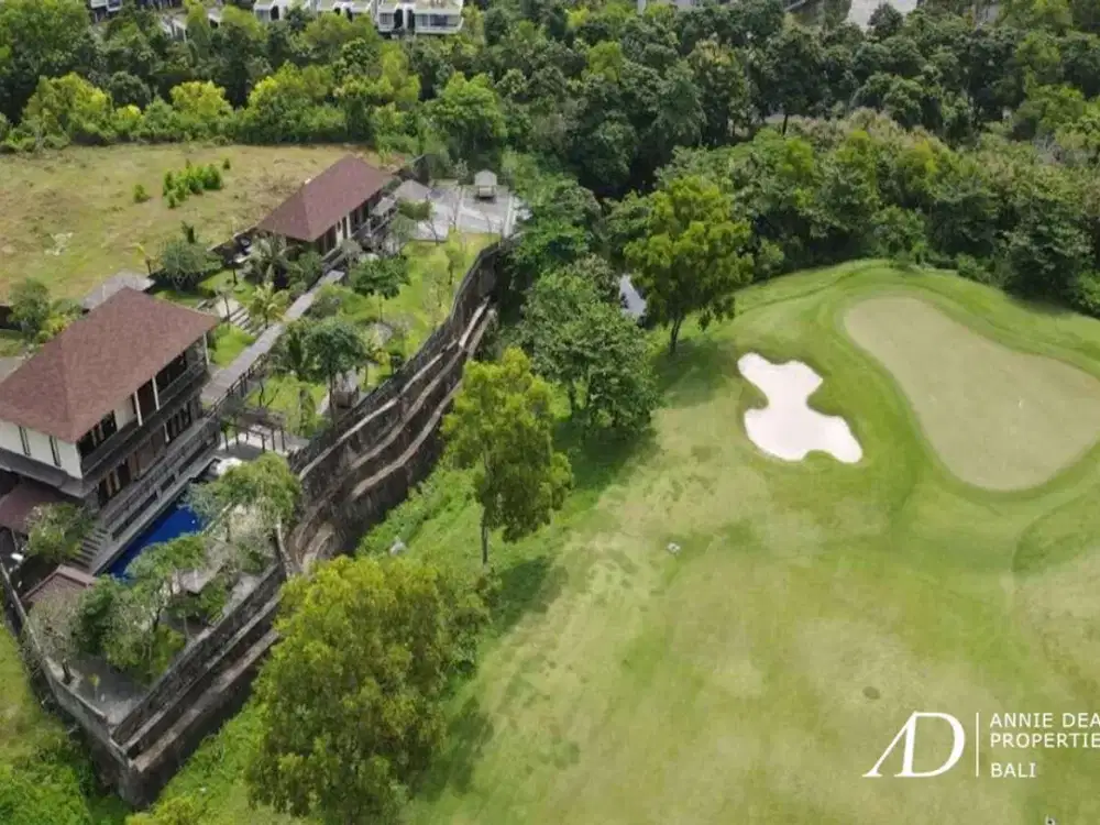 FREEHOLD | GOLF VIEW VILLA WITHIN PRIVATE ESTATE IN PECATU