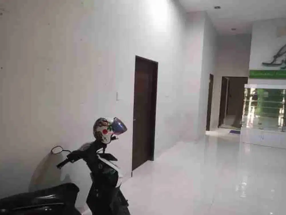 Ruko Gandeng CBD Polonia Blok CC