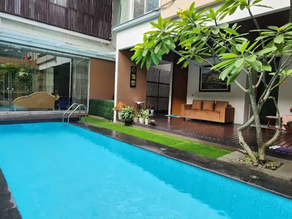 Jual Rumah Terawat KBP Tatar Ekslusif Larangtapa Swimming Pool 4BR