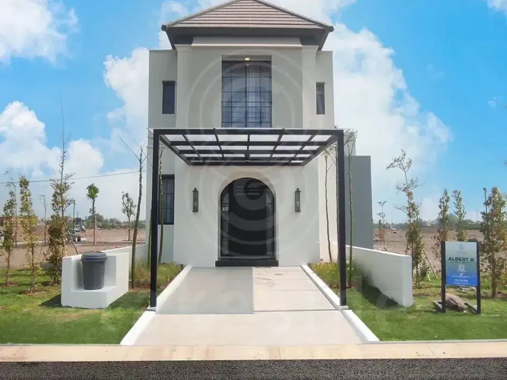 Rumah mewah tengah kota sidoarjo dengan view danau pertama