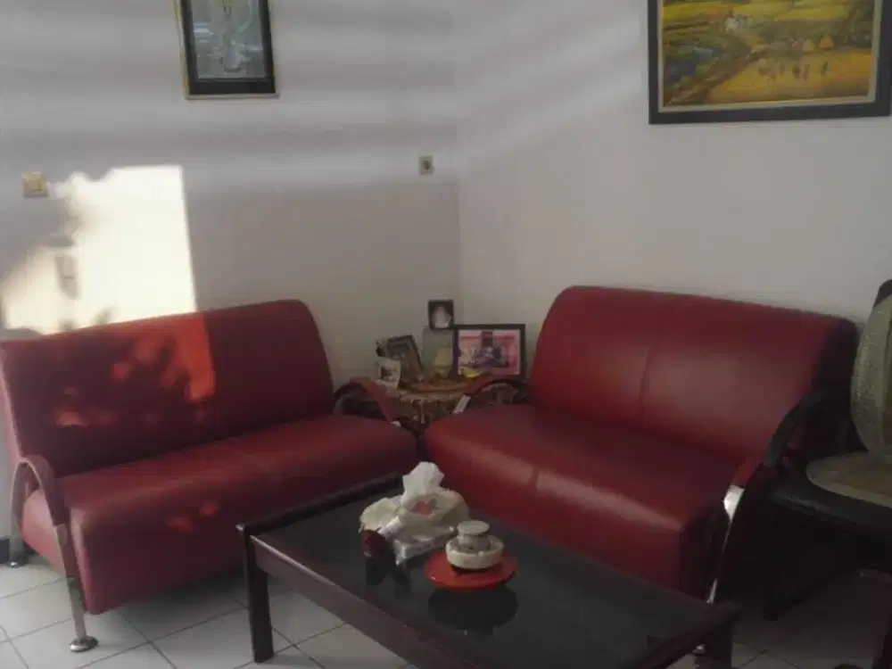 Dijual Rumah Luas & Strategis di Jl. Baru Kebayoran Lama