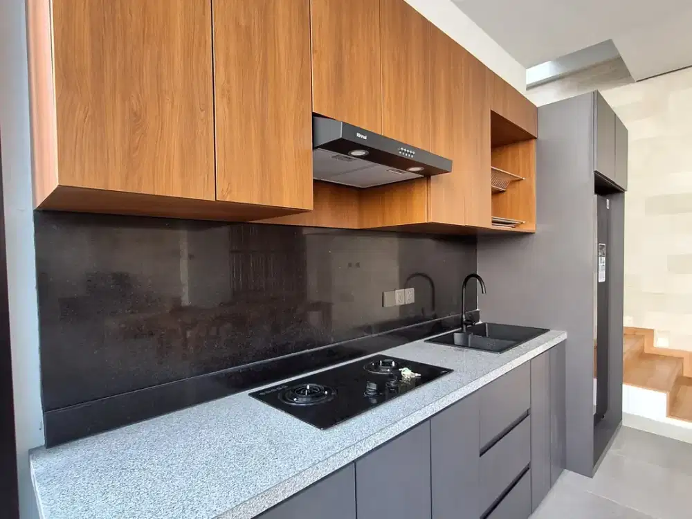 Brand new villa Lokasi strategis di Munggu pereren Canggu deket pantai