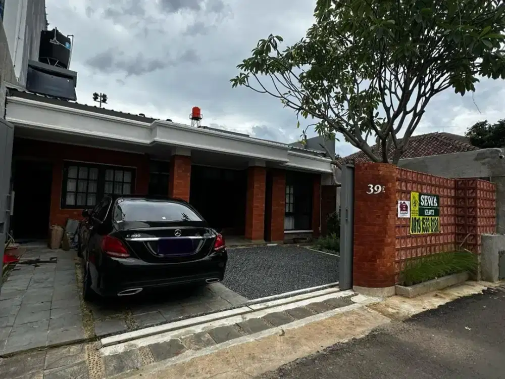 House for Rent – Modern & Move-In Ready at Kemang