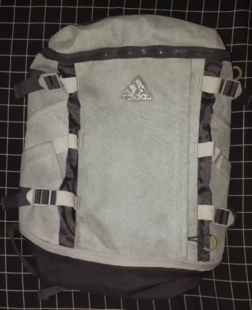 Ransel Adidas abu