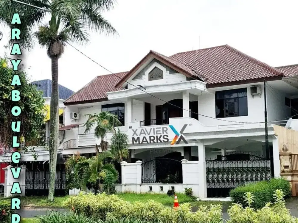 Rumah megah dekat Plaza di Araya Boulevard Blimbing Malang