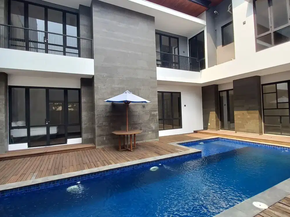 FOR SALE RUMAH VILLA AT EMERALD COVE - GADING SERPONG