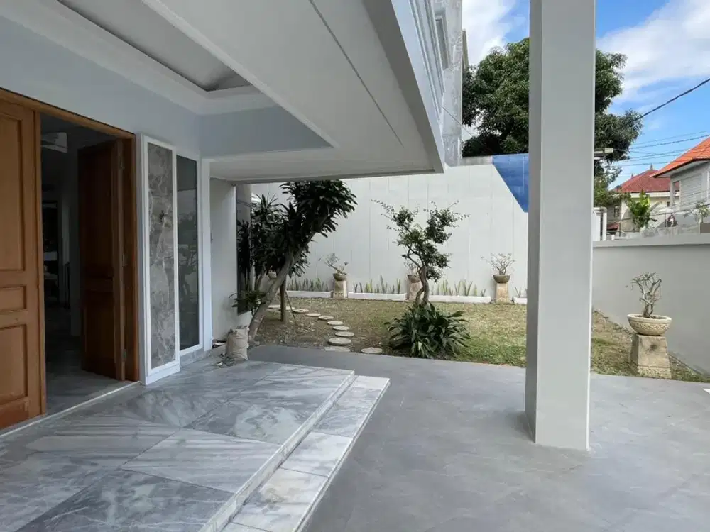 DIJUAL RUMAH MEWAH – GATOT SUBROTO TENGAH, DENPASAR – BALI
