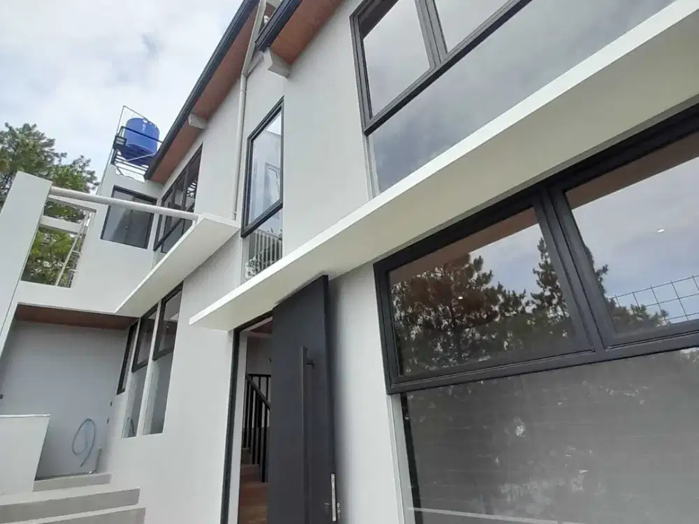 Jarang Ada Rumah Baru Semi Villa Modern Minimalis Di Setiabudi Regency