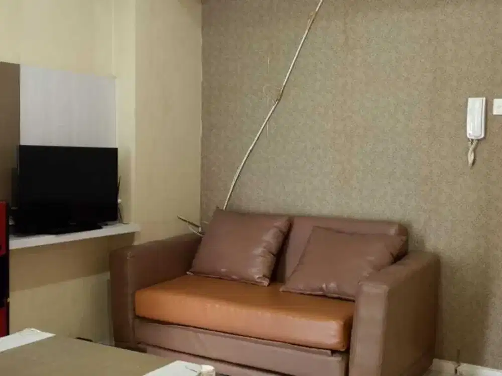 Di sewakan apartemen green lake Sunter tipe 2 bedroom furnish