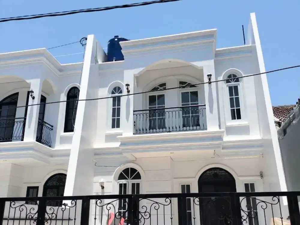 Rumah 2 lantai kualitas bangunan terbaik super strategis di Buahbatu