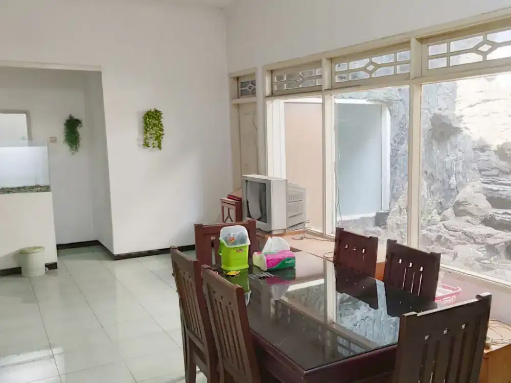 BUTUH UANG CEPAT JUAL MURAH RUMAH KOTA LAMA STRATEGIS