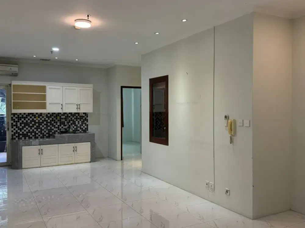 3BR+1 Townhouse Unfurnished Mediterania Garden 1 - Mall Central Park