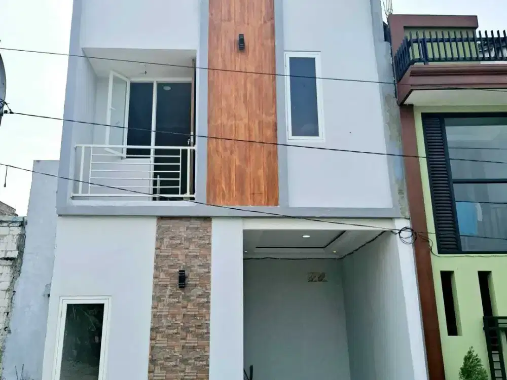 Rumah 2 Lantai Siap Huni Rungkut Surabaya Timur