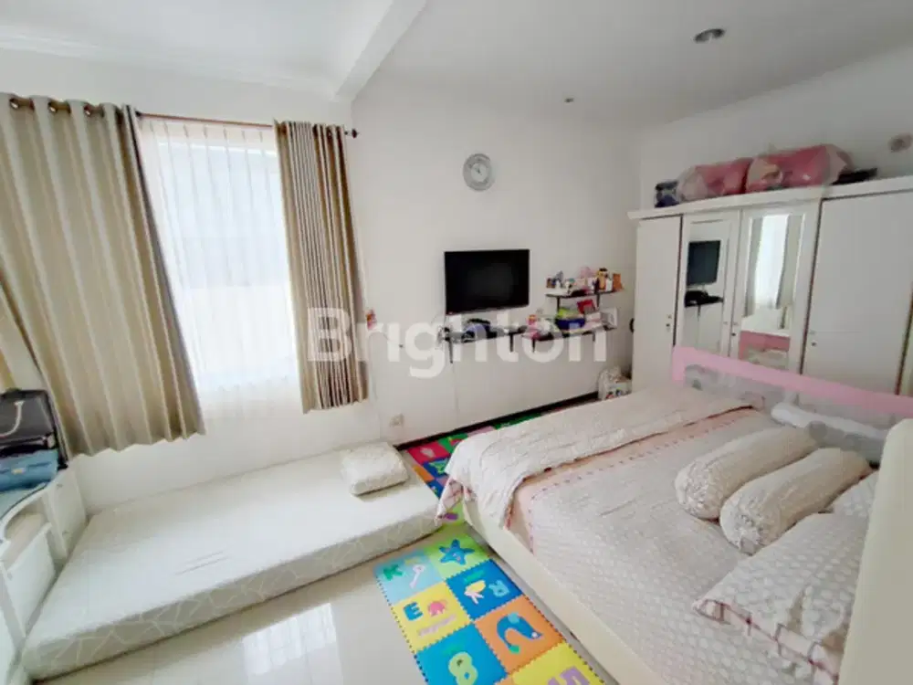MURAH! Rumah GRAHA FAMILI dkt Citraland, Pakuwon Indah, Dian Istana