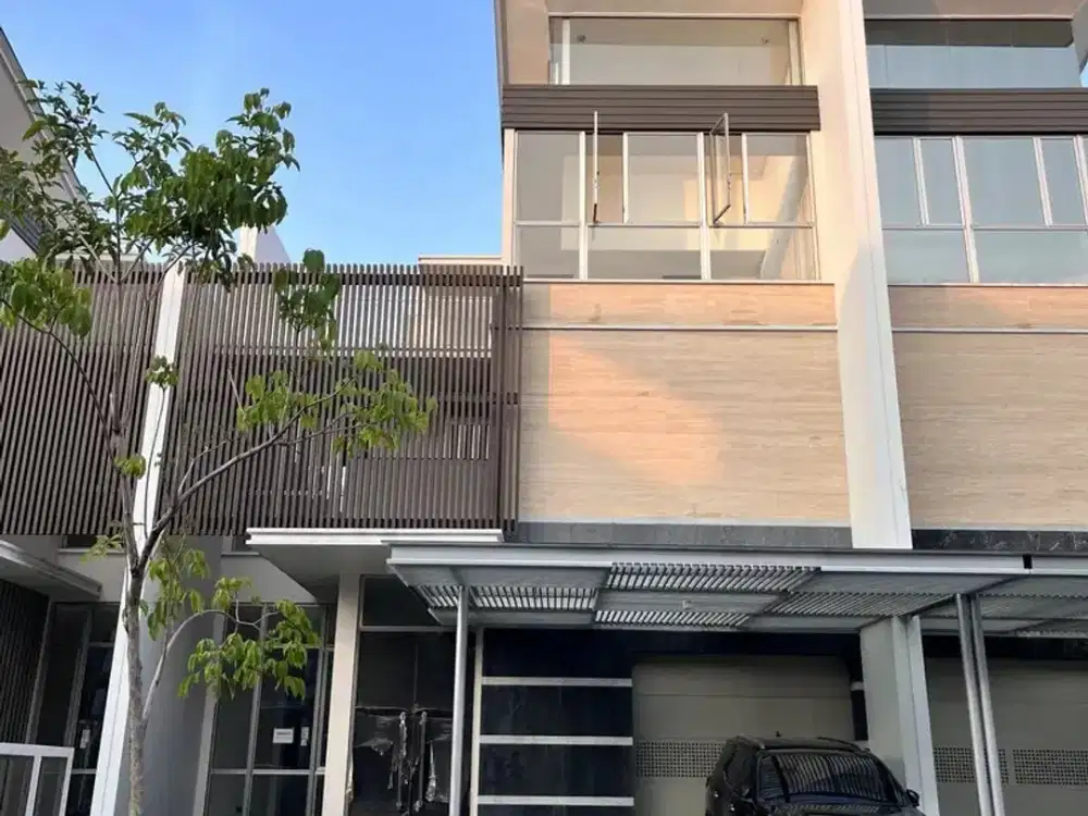 Jual Rumah Mewah Golf Island PIK Uk 10x30 3 Lantai ada Lift harga 17M