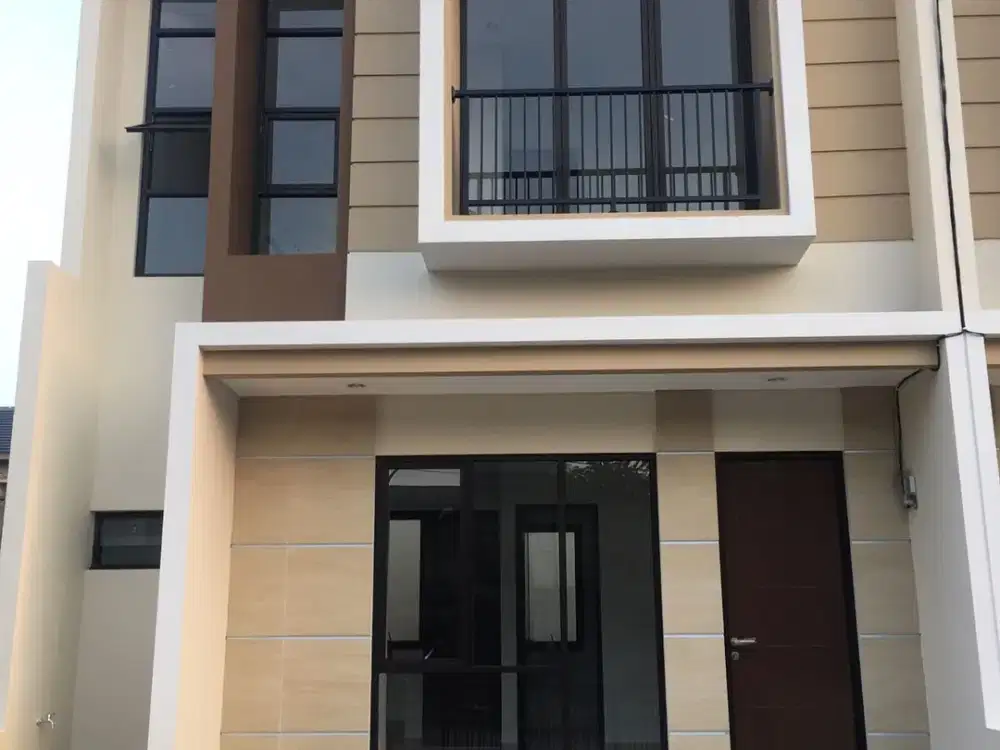 Dijual Rumah 2 Lantai Cantik di Cluster Casa Arjuna Pamulang