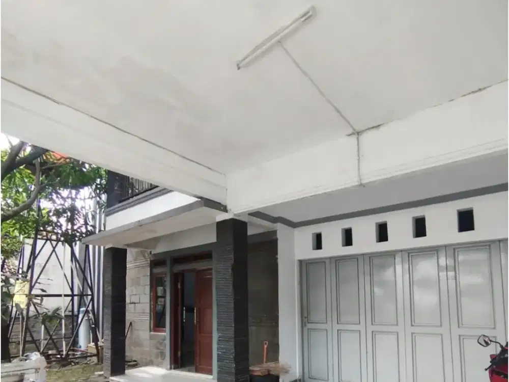 Dijual Rumah 2 Lantai Batu Indah Siap Huni