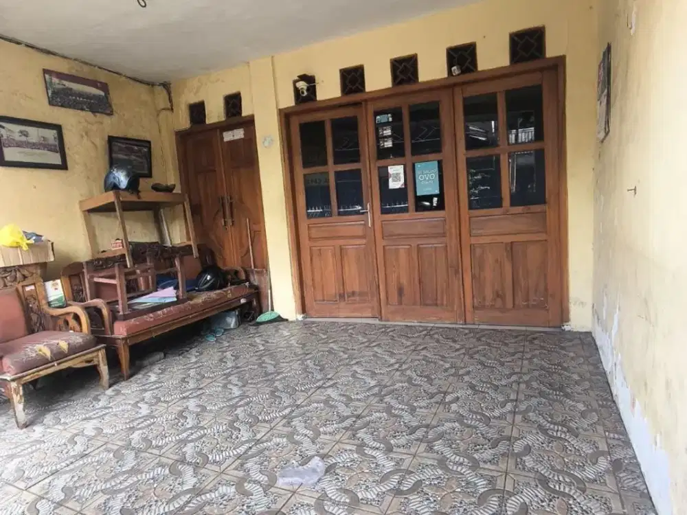Sawahan Surabaya | Rumah Usaha 77 m² Pakis Mayjen Sungkono Indragiri