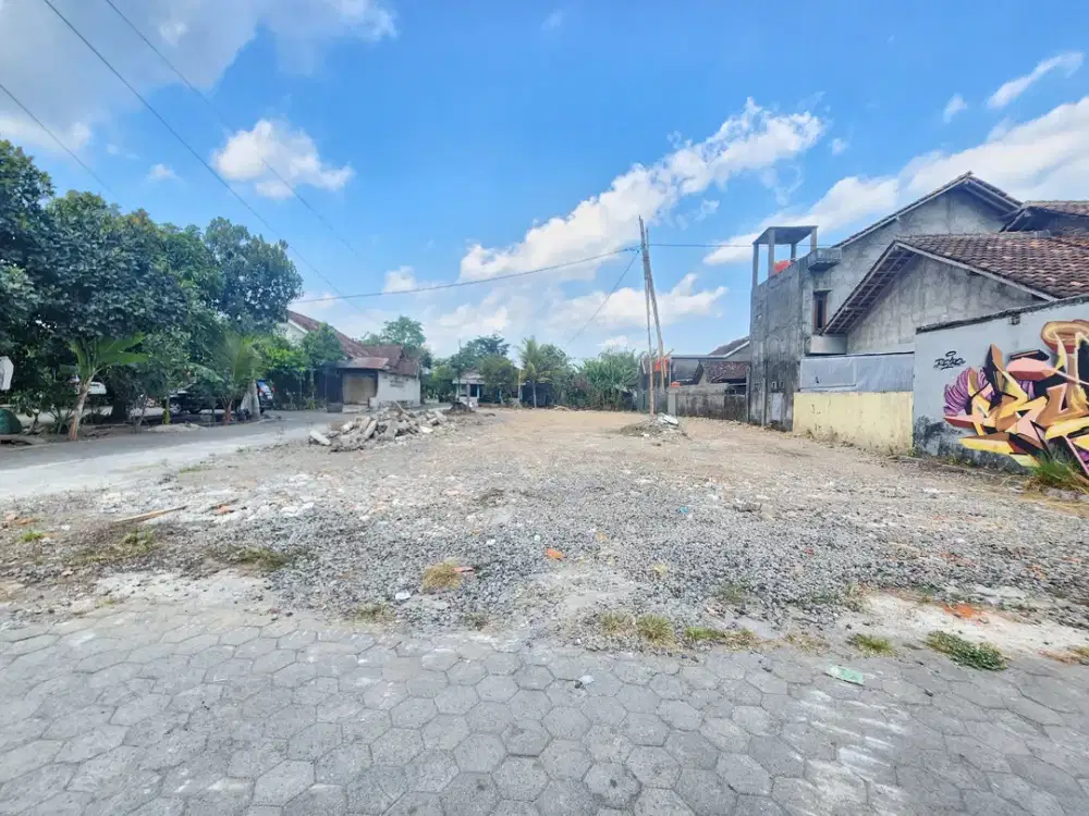 Lingkungan Asri Kawasan Hunian Strategis Kaliurang Km. 10