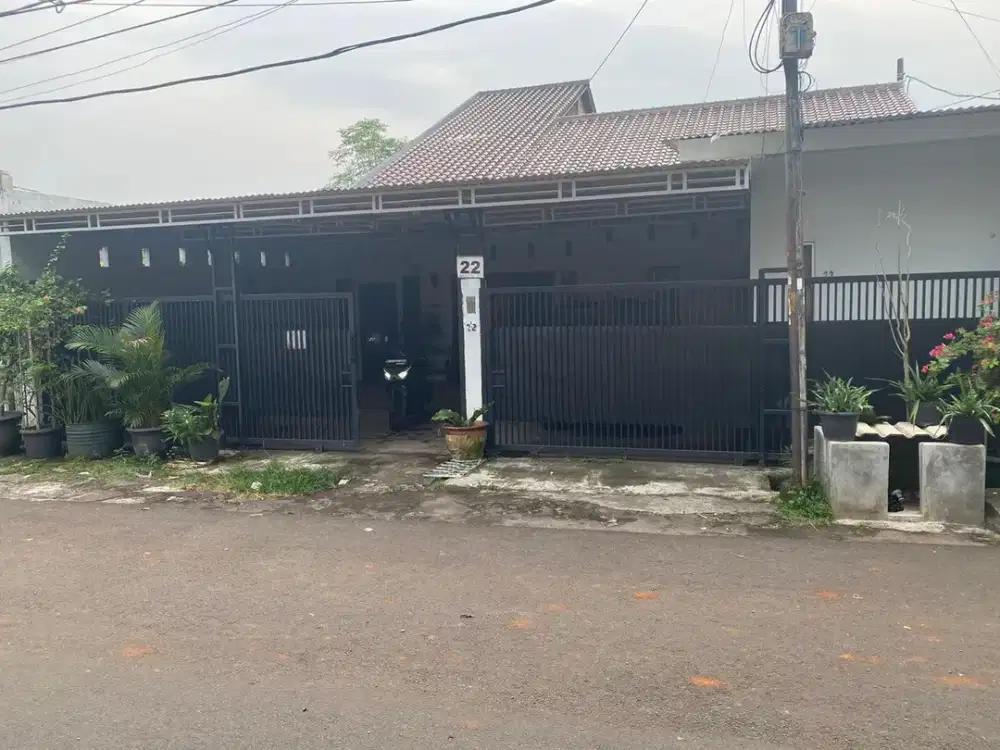 Rumah Bagus siap huni lokasi Strategis Petukangan Jaksel BU murah