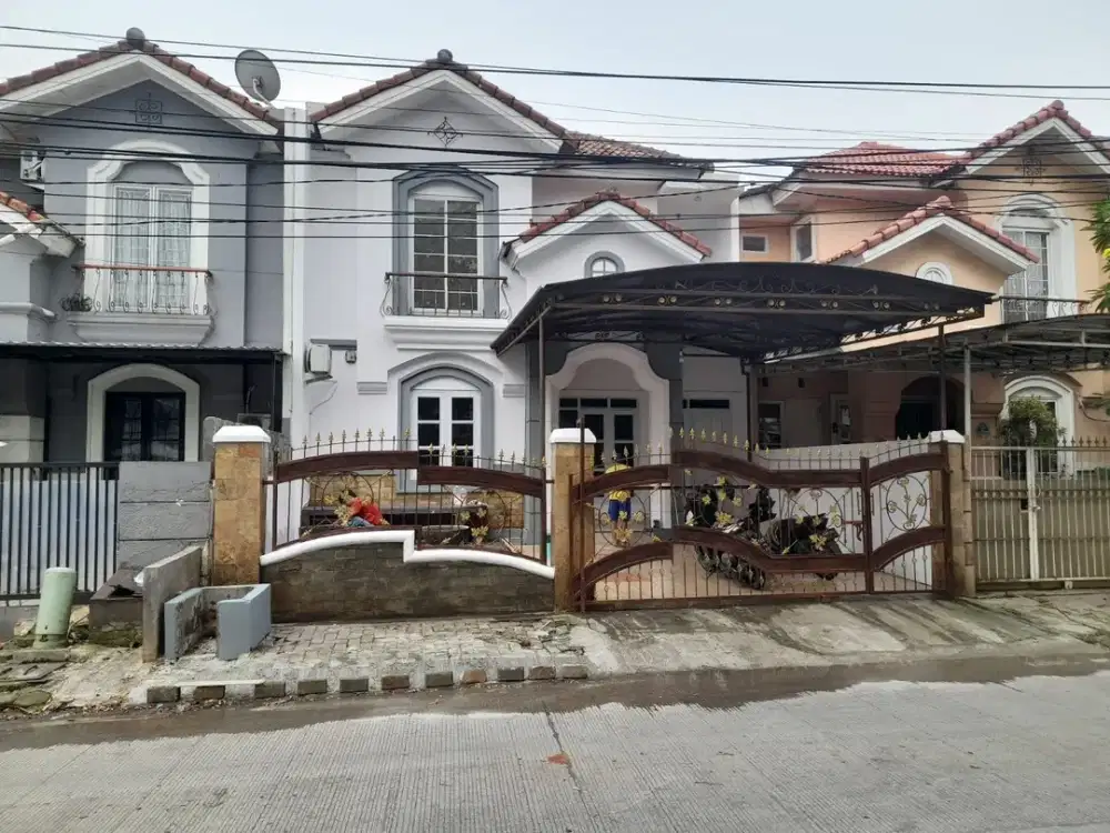 Dijual atau Disewakan Rumah 2 Lantai di Nusaloka BSD
