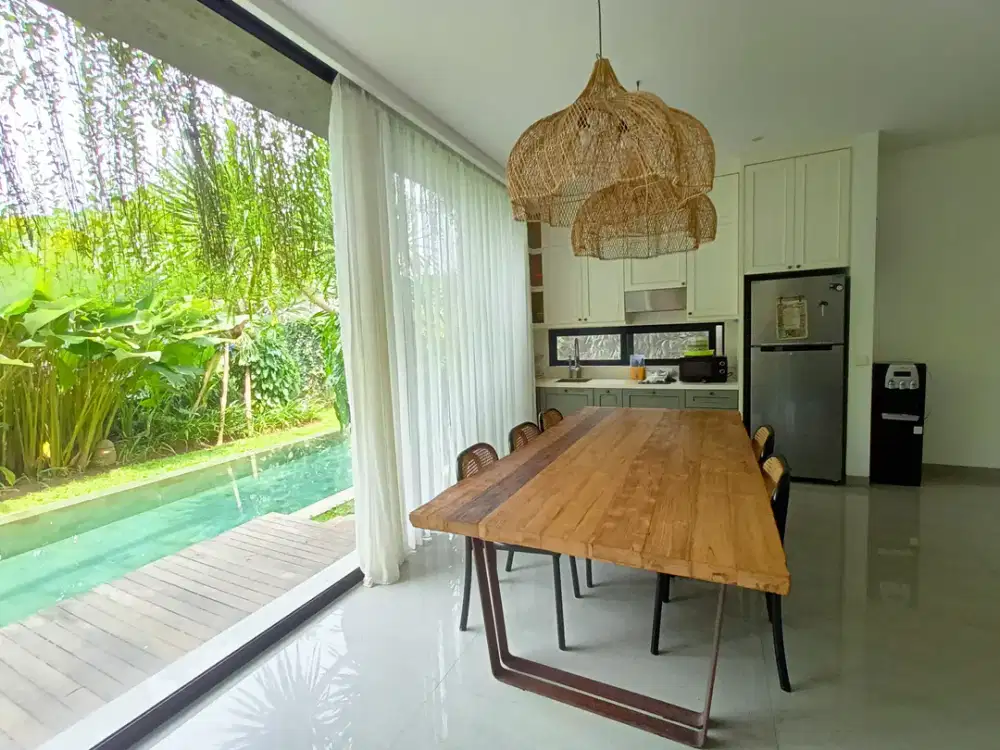 SHM 5,5 Milliar Rumah Style Villa di Renon dengan View Sawah