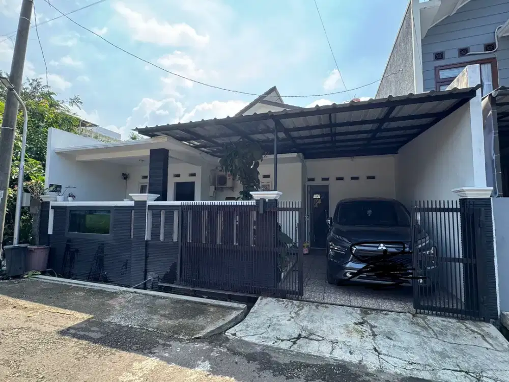 Rumah Terawat 1,5 Lantai Di Margahayu Kota Bandung