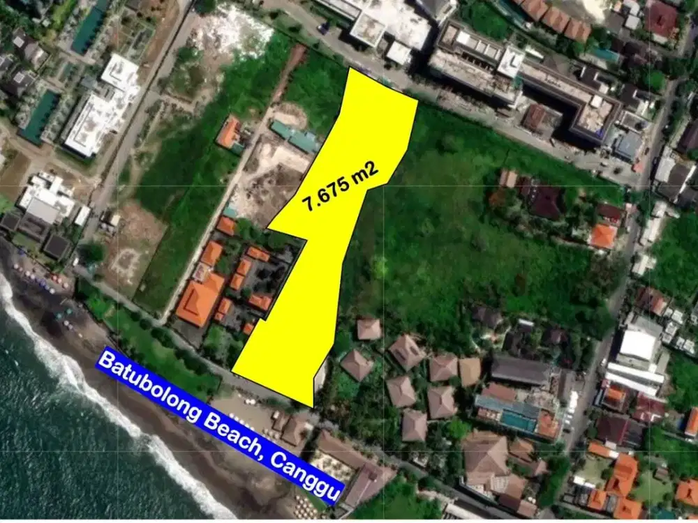 Tanah Langka Depan Pantai Batu Bolong Canggu Bali