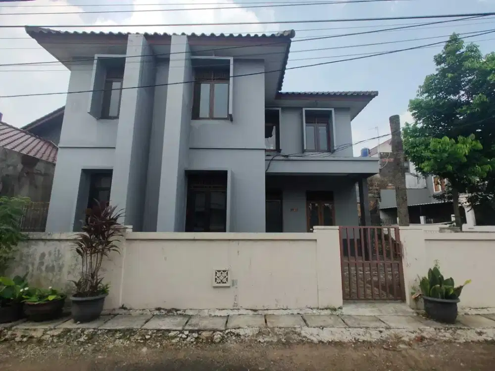 Dijual Rumah Hook 2 lantai Komplek PJMI Bintaro