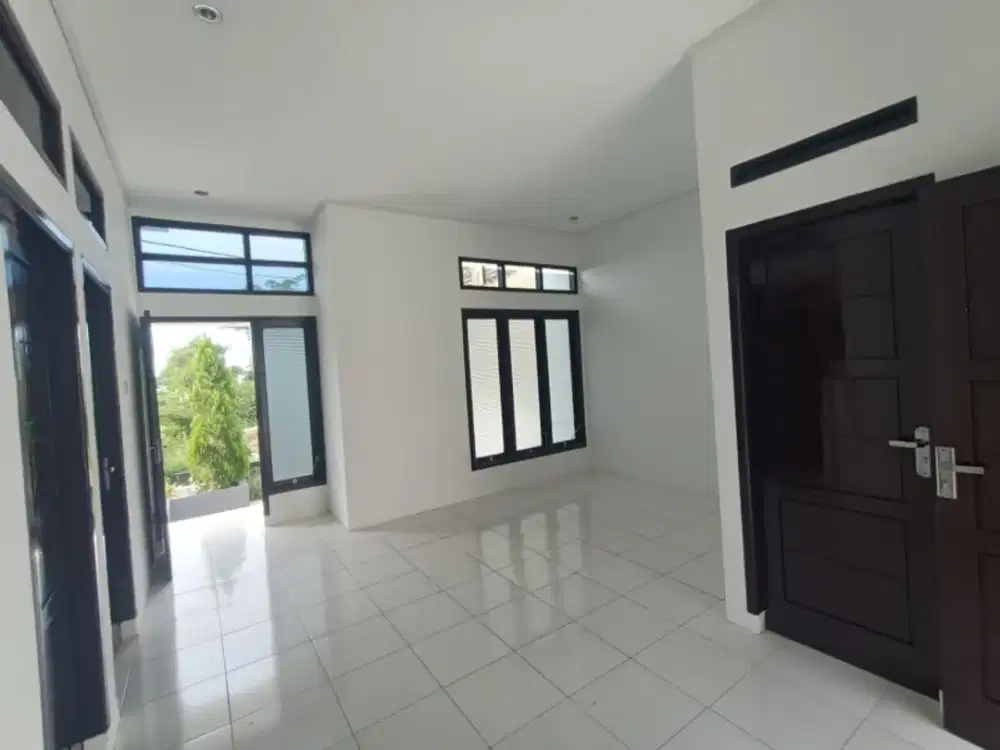 dijual rumah siap huni