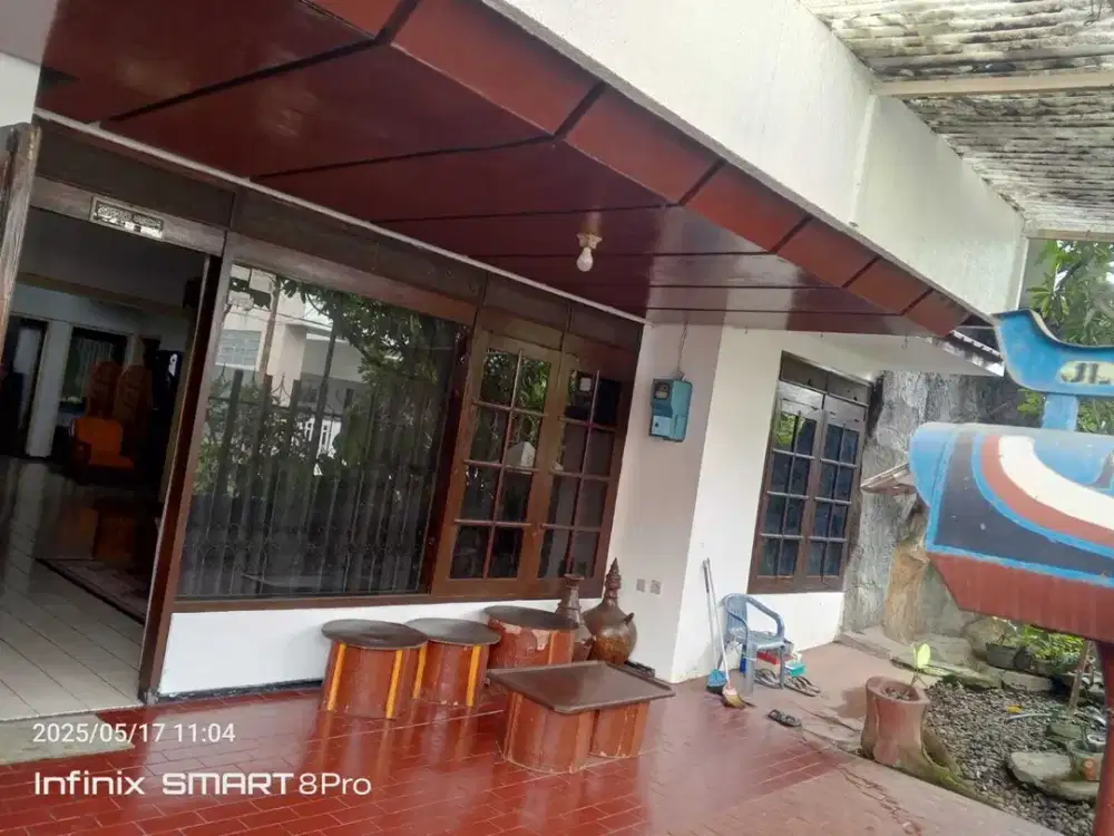 RUMAH LOKASI TINOMBALA KARANG BESUKI MALANG