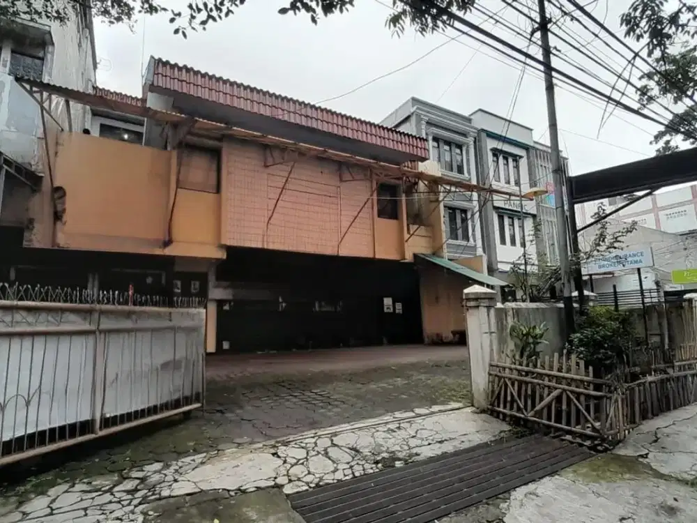 Dijual Ruang Usaha & Rumah Tinggal di Buah Batu