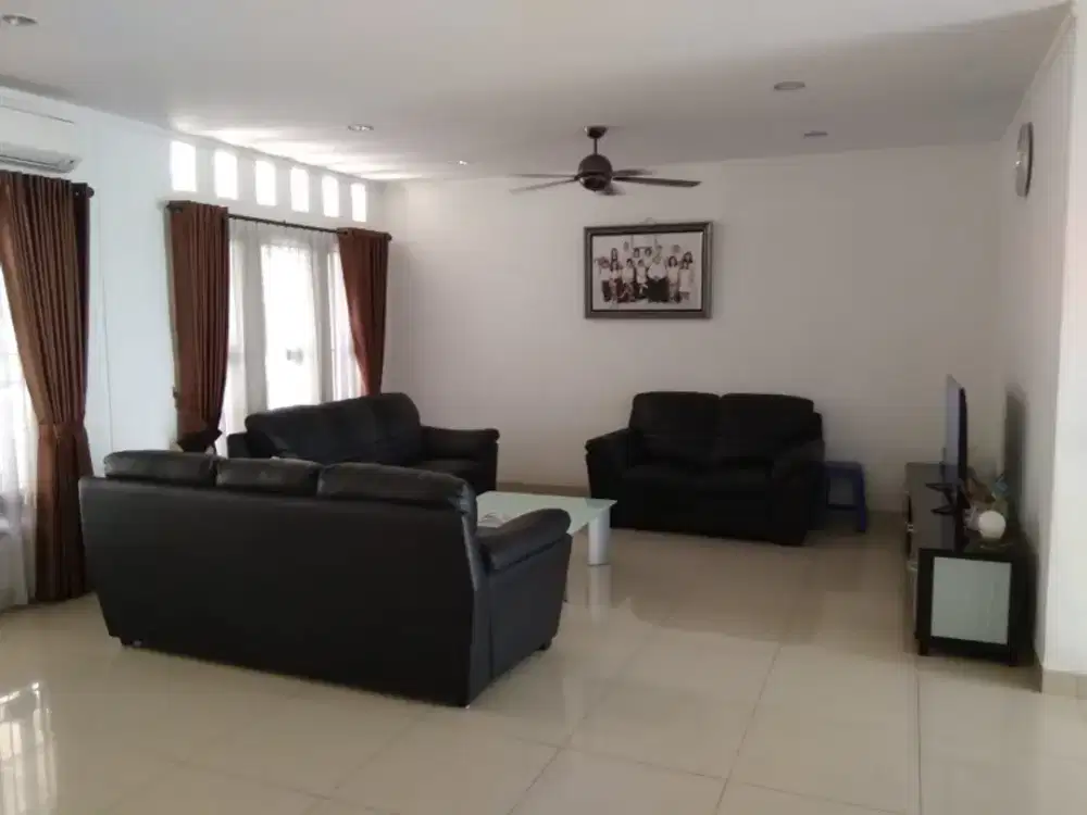Dijual Rumah di Premiere Village di Cipondoh Tangerang