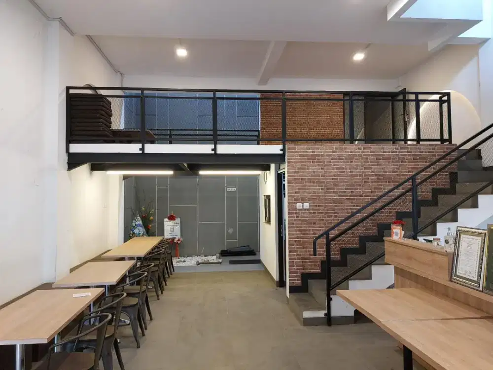 CAKEP BANGET Rumah 3 LANTAI STRATEGIS LUAS Metro Margahayu MIM bandung