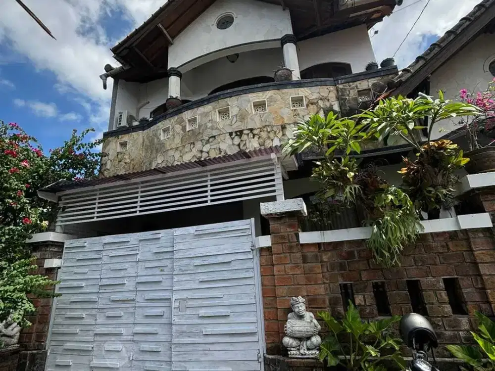 Rumah 2 lantai di area jl tegal buah padangsambian denpasar barat