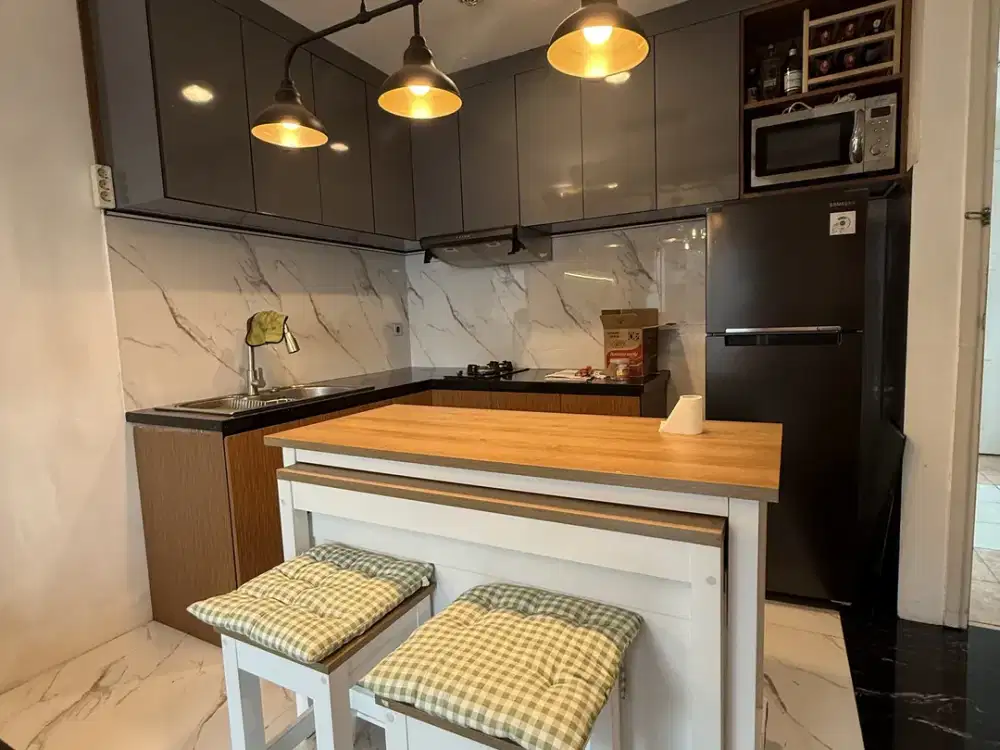 Disewakan aparteman lantai 23 manhattan bay